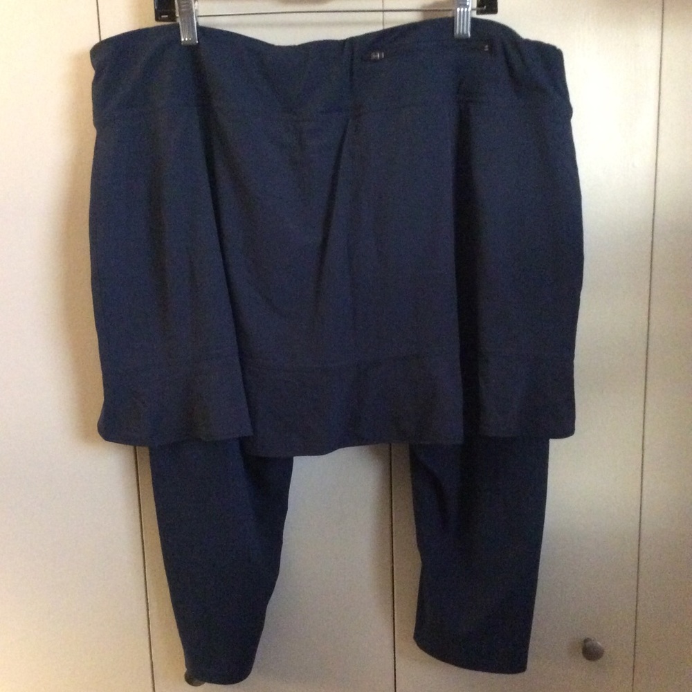 Athletic Skirt with Built-In Leggings - Picture 2 of 3